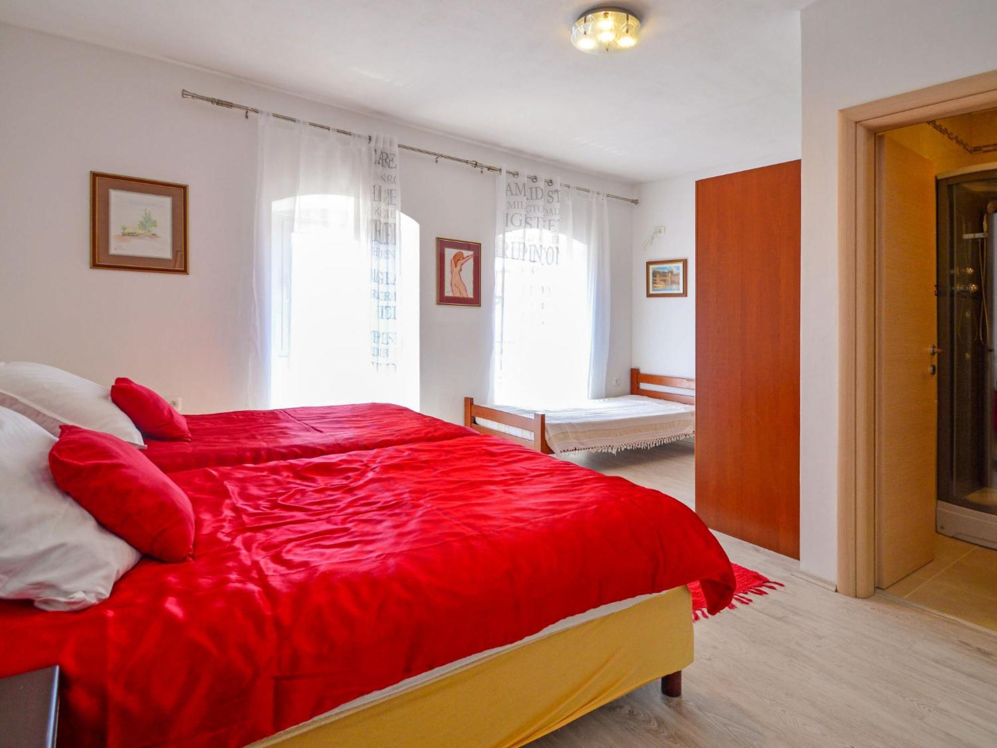 Apartment Apartment Andrea By Interhome